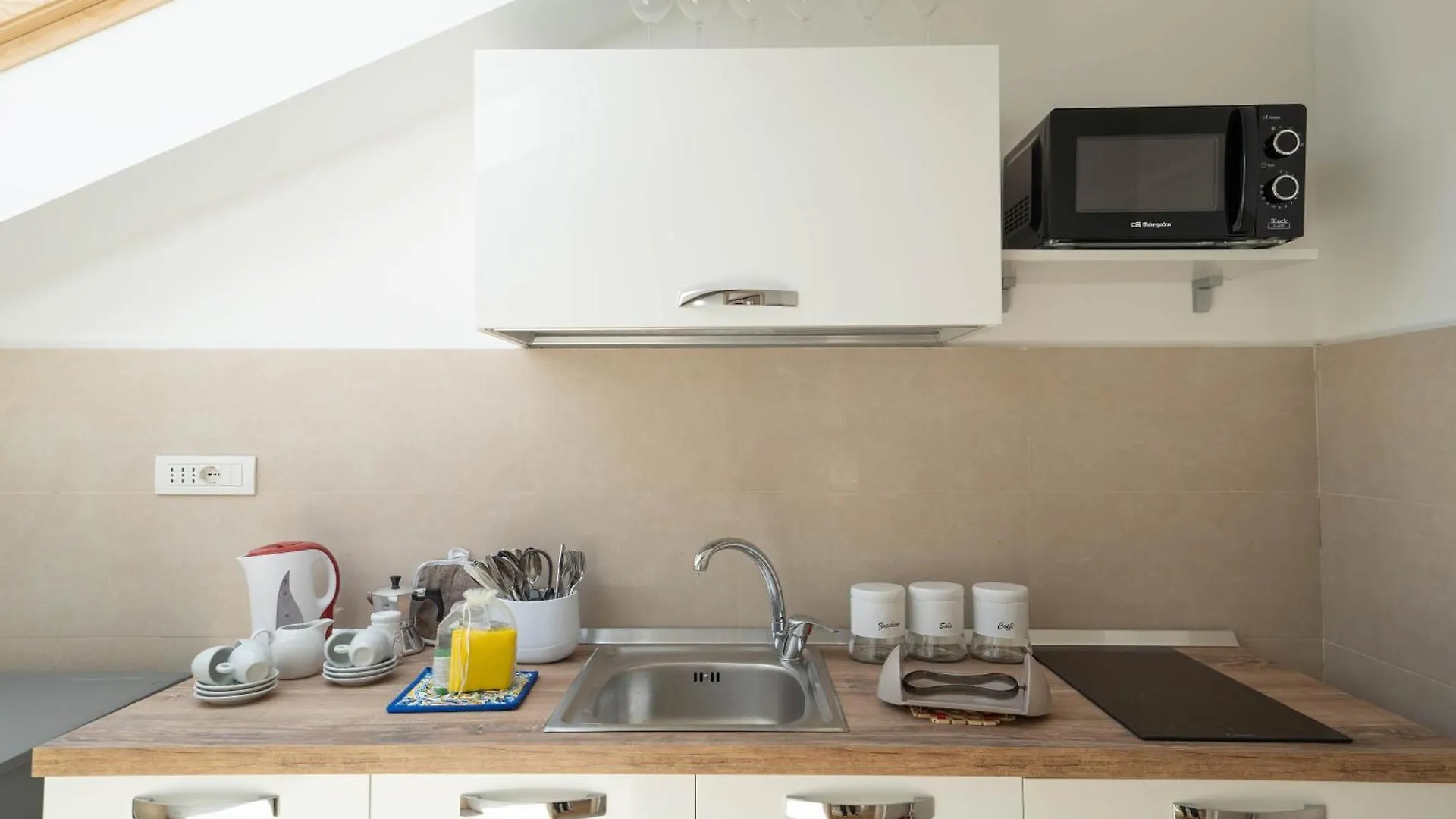 Appartement Napolidays Mansarda Garibaldi By Dimorra  Naples