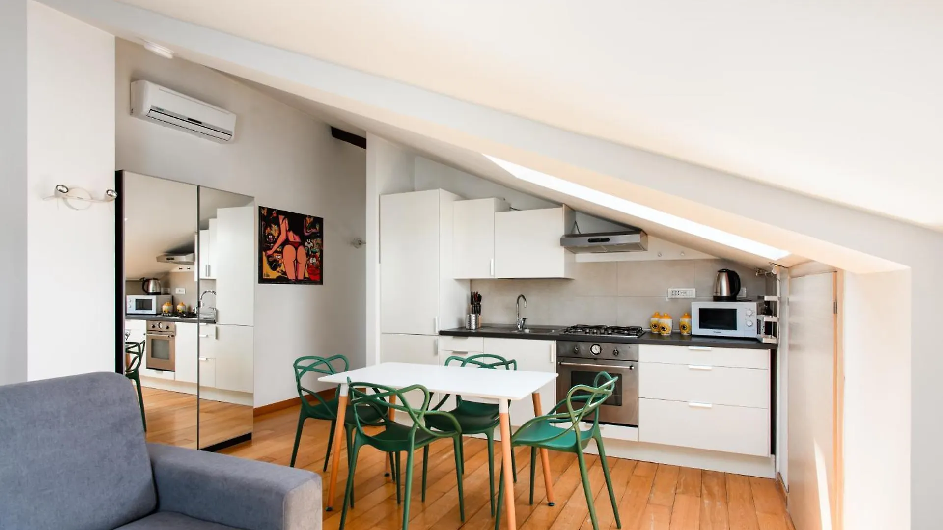 Appartement Napolidays Mansarda Garibaldi By Dimorra Italie