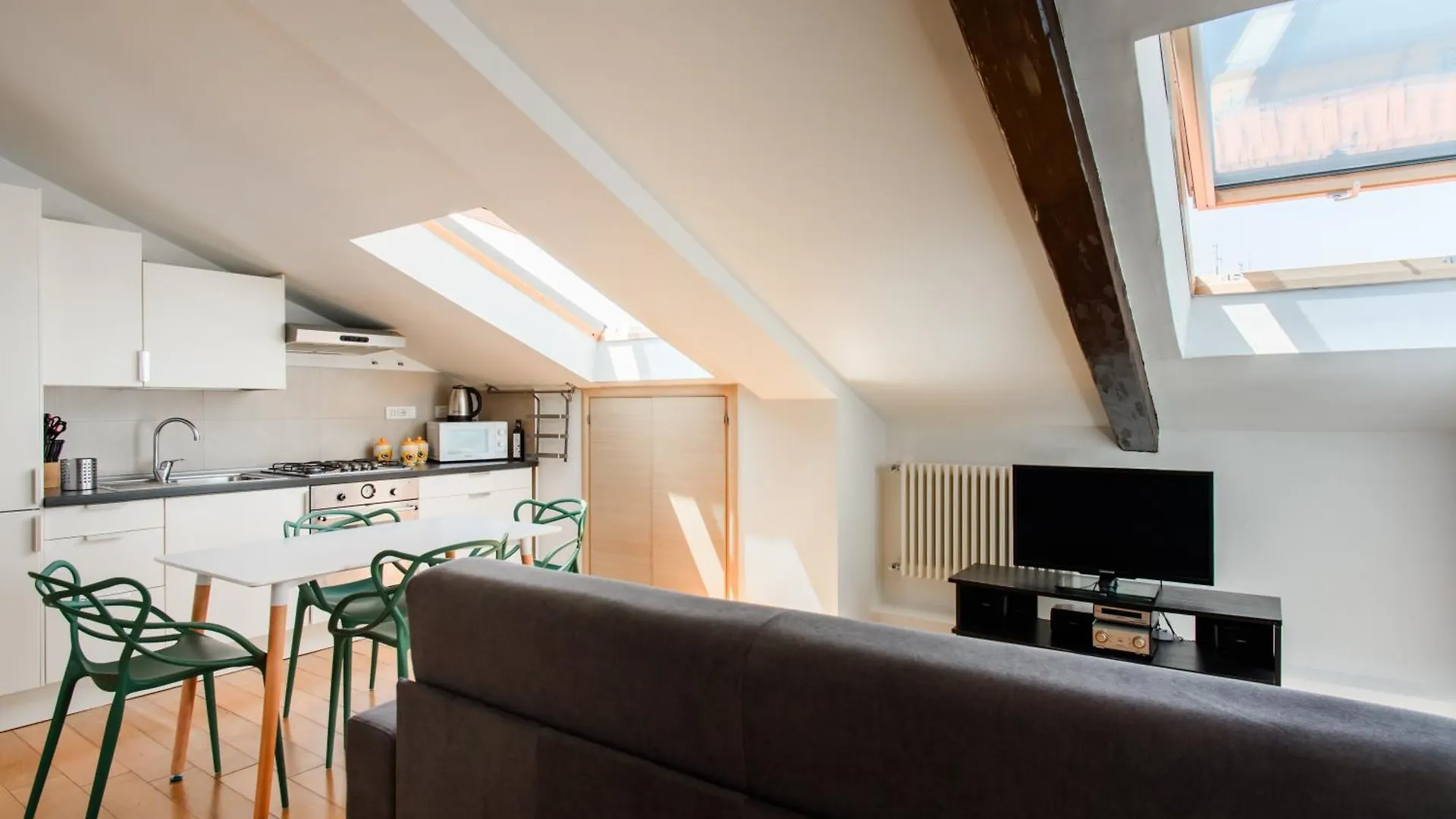 Appartement Napolidays Mansarda Garibaldi By Dimorra Italie