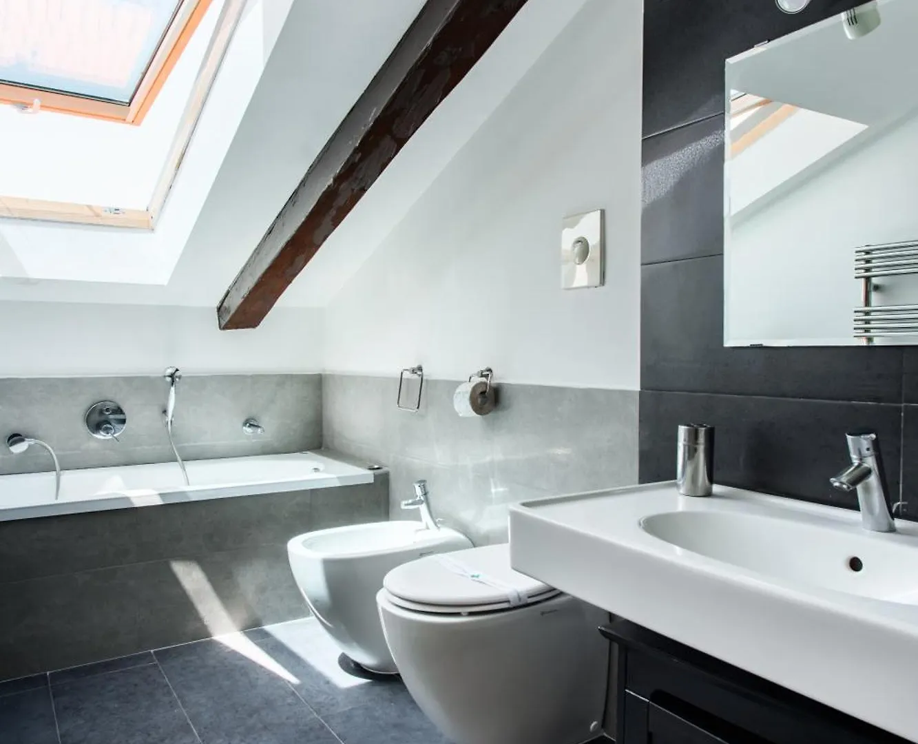 Appartement Napolidays Mansarda Garibaldi By Dimorra